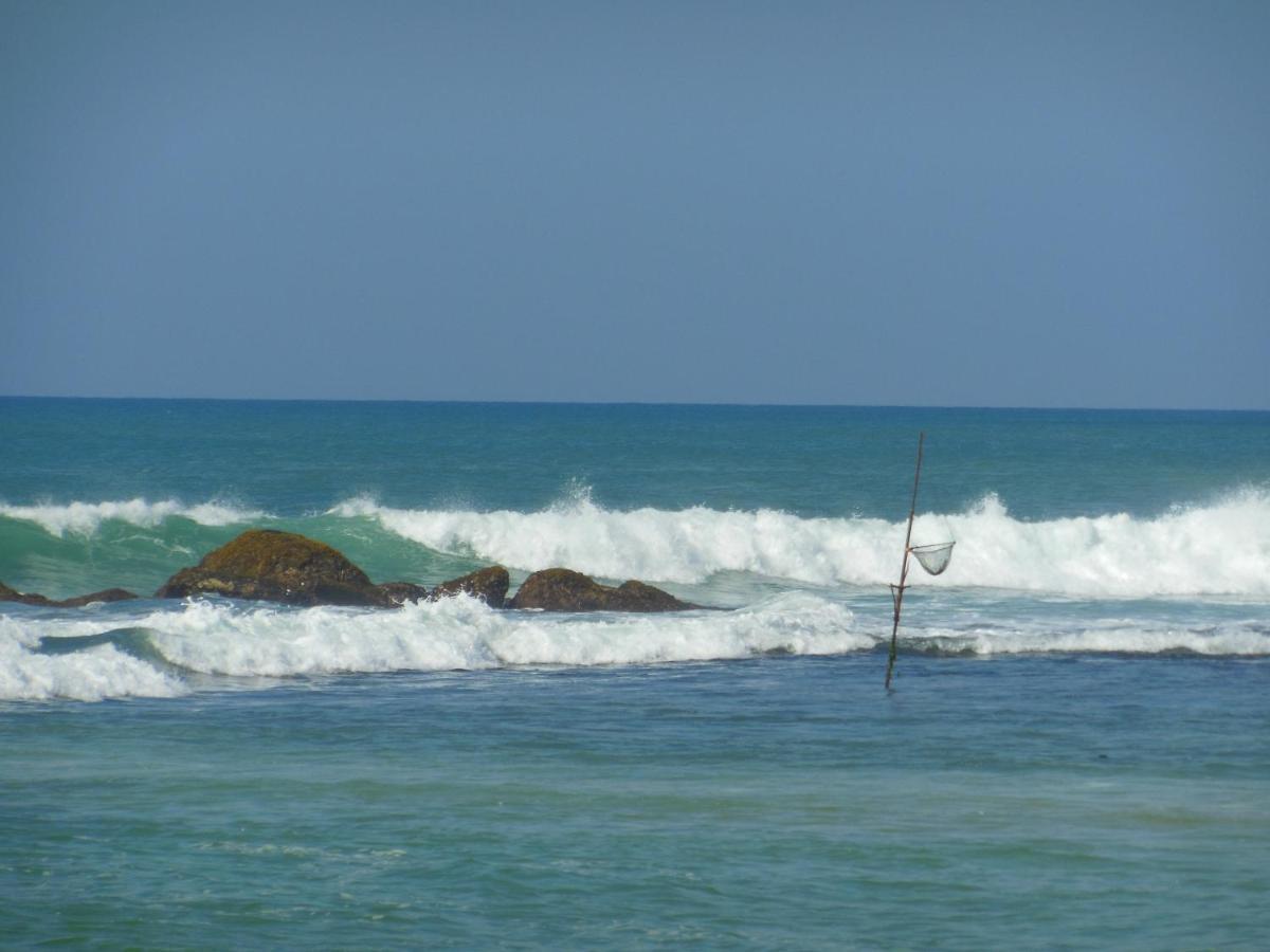 Unawatuna Beach House Exterior foto
