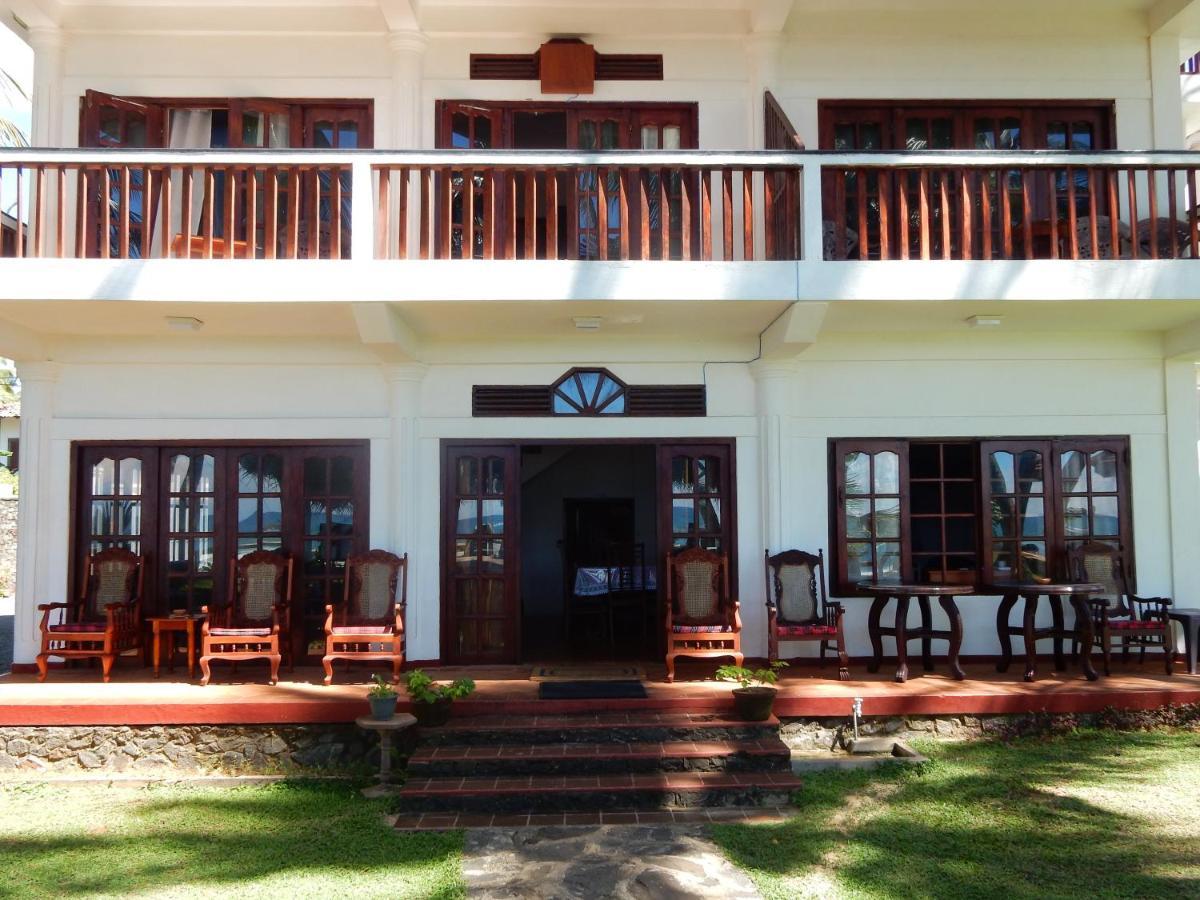 Unawatuna Beach House Exterior foto